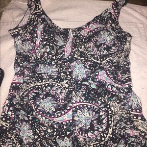 Ladies size 20W swimsuit used black and pink